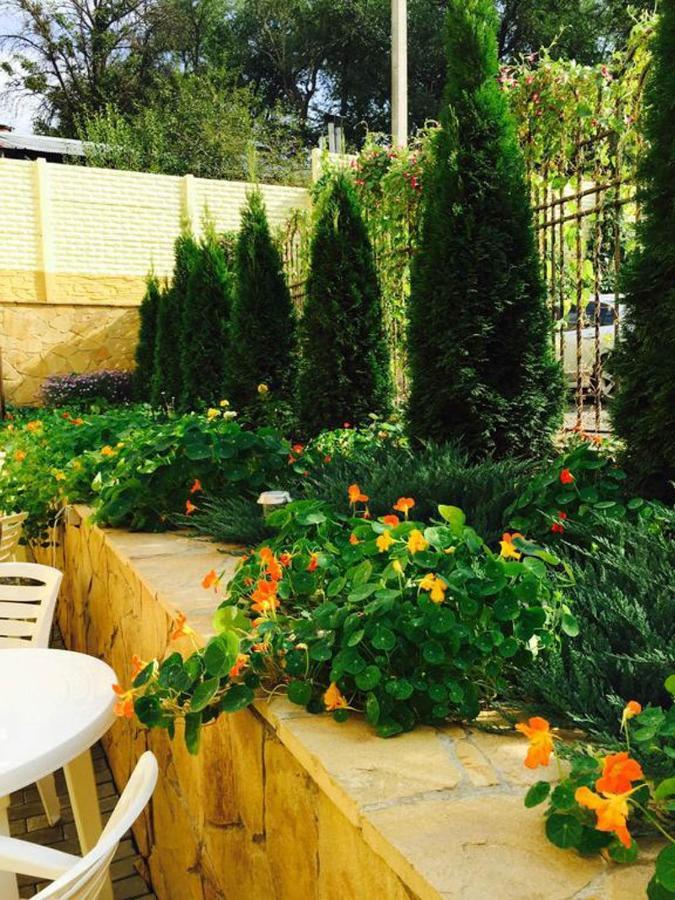 Studio In The City Center - Kravtsova Lane 13B-6 Kharkiv Bagian luar foto