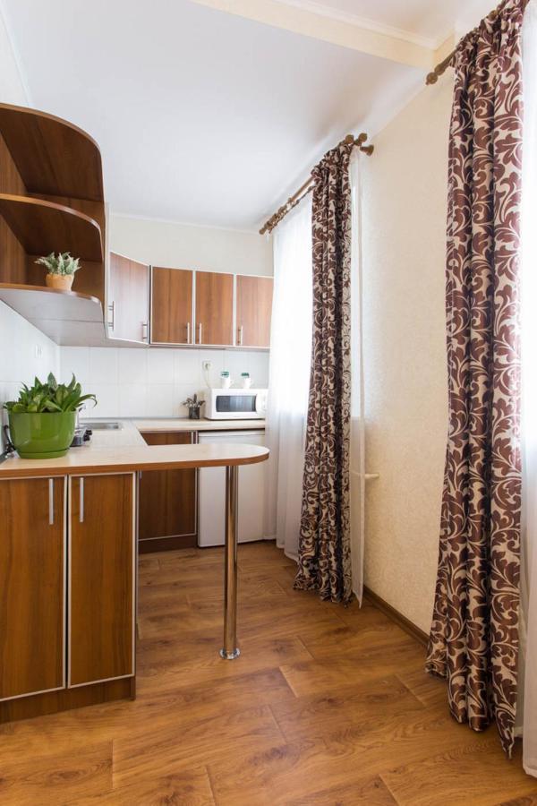 Studio In The City Center - Kravtsova Lane 13B-6 Kharkiv Bagian luar foto